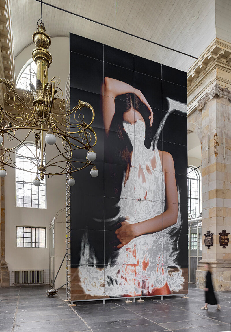 Kunstwerk Figure Head in Oosterkerk Amsterdam | Visual Impact